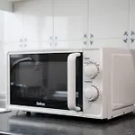 شقة Cosy Riverside 2bdr In By Lovelystay تافيرا